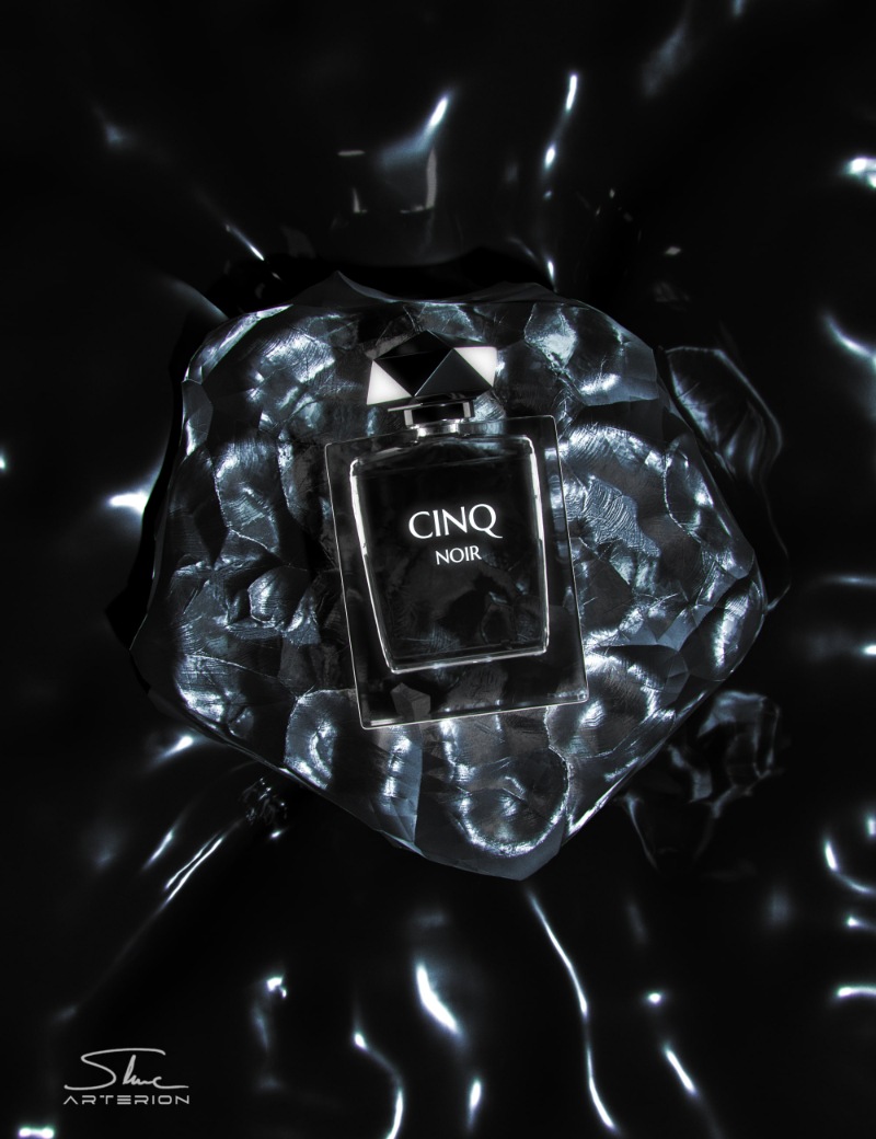 Product visualization - perfume.